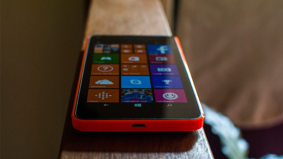 Microsoft Lumia 640 pantalla