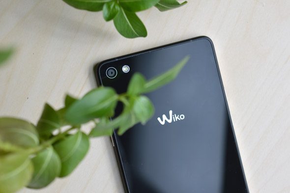 Wiko Hghway Pure trasera